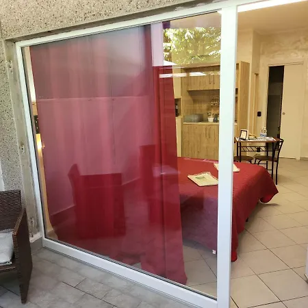Homefamily Apartament *